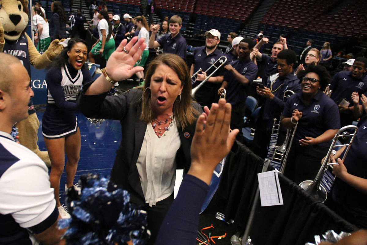 A Look Back at the ODU Women's Basketball 2015-16 Season - Old Dominion  Athletics, image size:1200x800